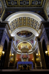 パリ　ロレット・ノートルダム寺院　内部