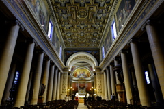 パリ　ロレット・ノートルダム寺院　内部