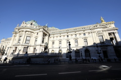 パリ　オペラ･ガルニエ右側面