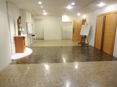 3階聖堂前ロビー（ホワイエ）
