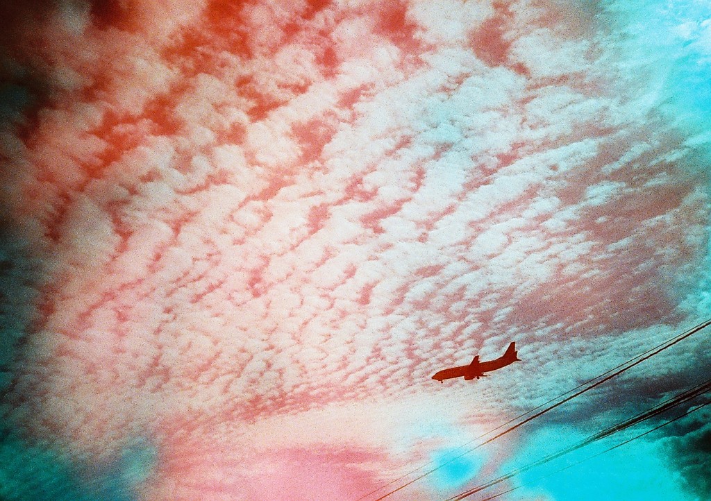 飛行機×雲×??