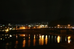 夜の木曽川