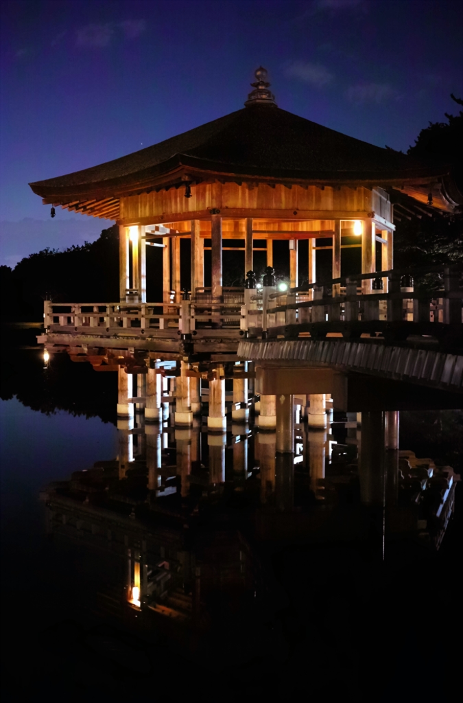 夕暮れの浮見堂（dp2-Q）