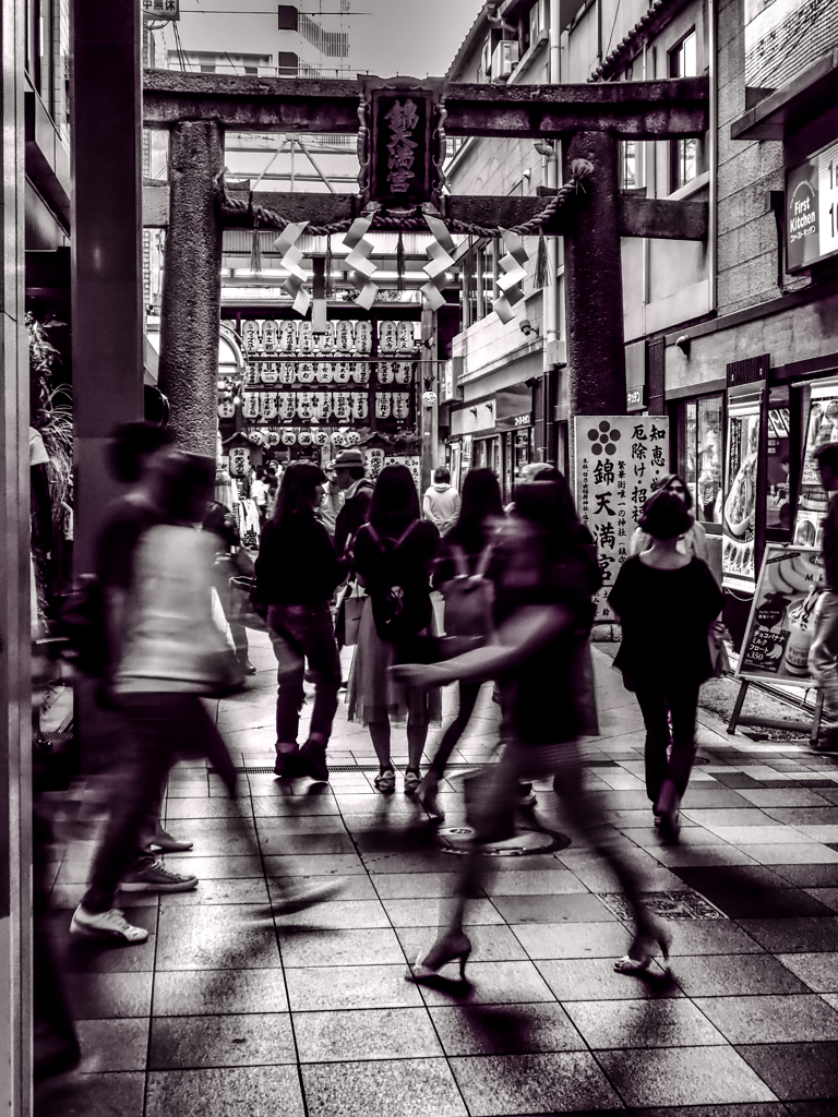 錦市場 x 寺町通の交差点