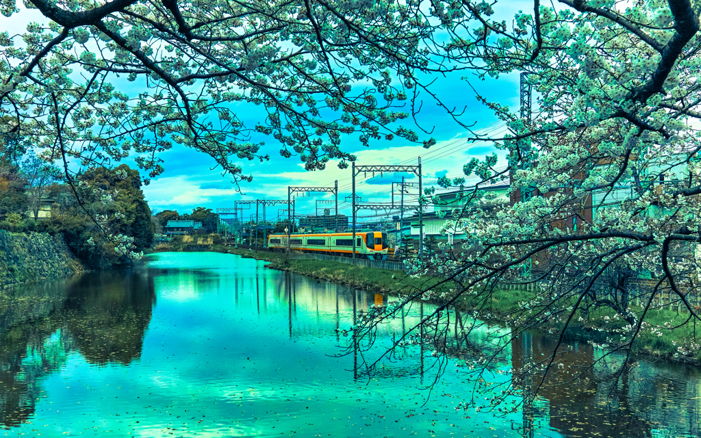 城下町を走る
