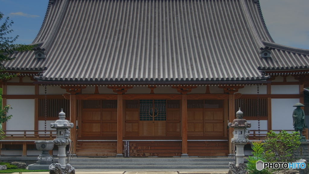 街角点描_Temple