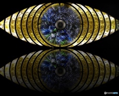 EYE