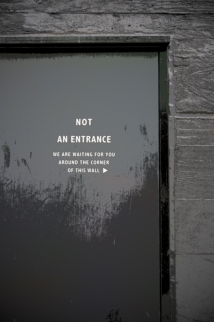 街角点描 -No Entry-