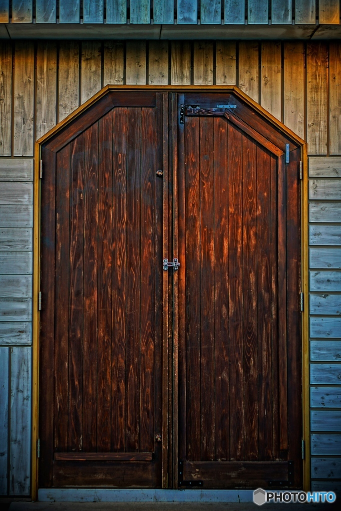 LOCKED II