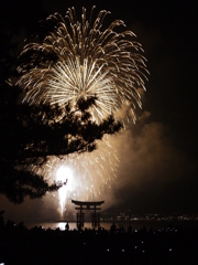 宮島水中花火大会