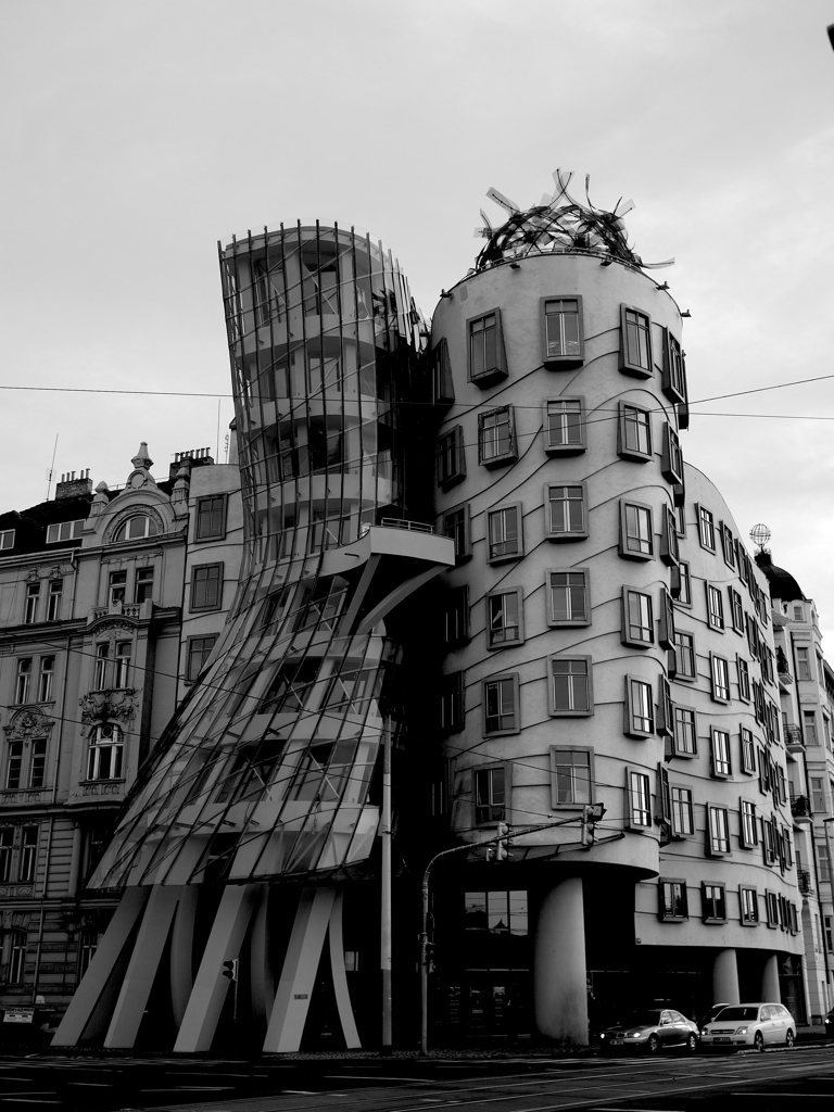 Dancing house