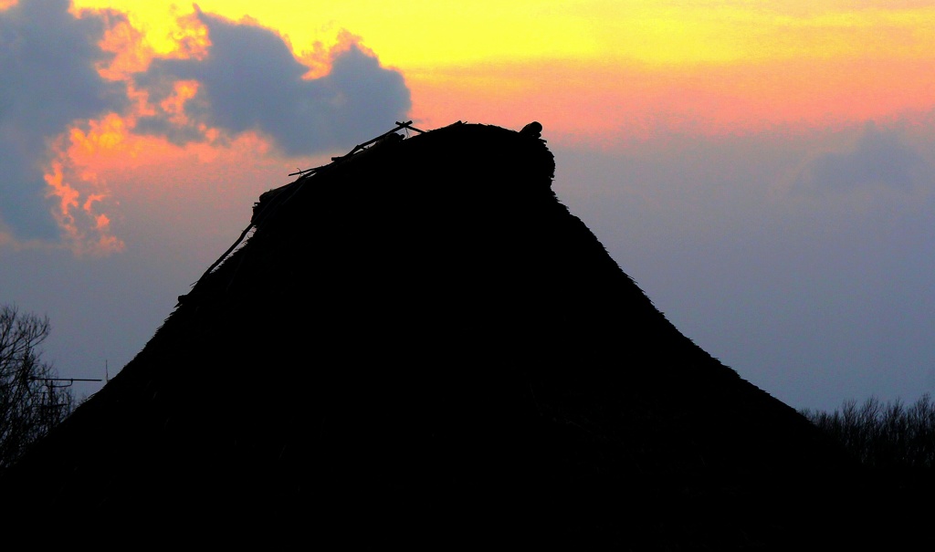 縄文の夕暮れ