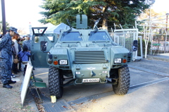 軽装甲車