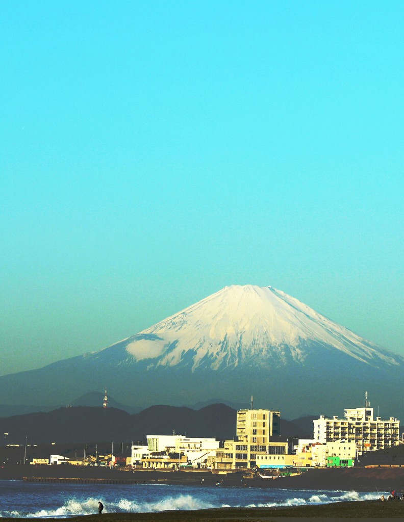 浜辺にて　(少し前のシリーズ)