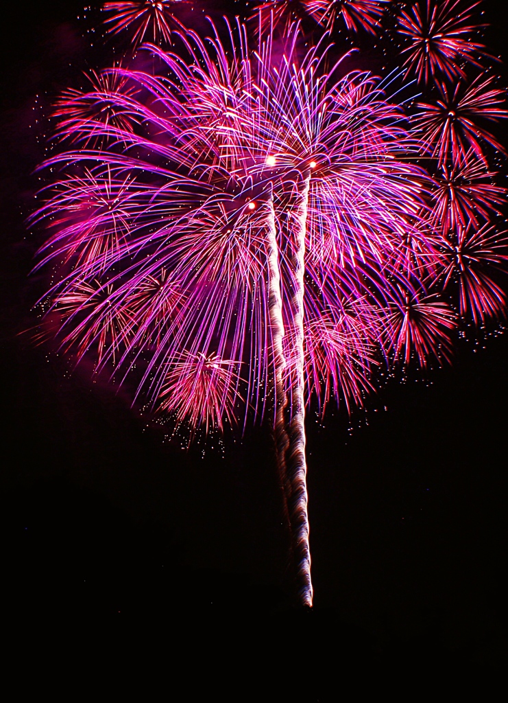 そろそろ花火の季節ですね。