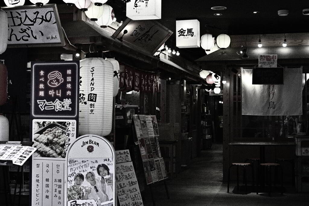 灯の奥、やわらぐ空気