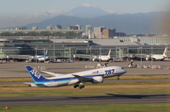 富士山と787