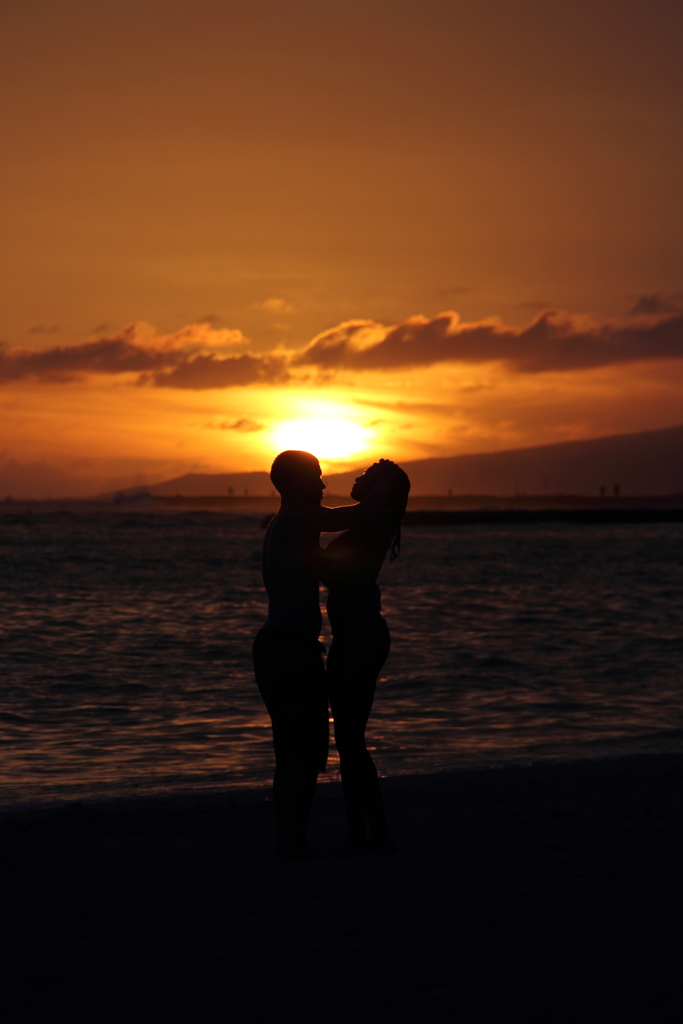 夕日と2人