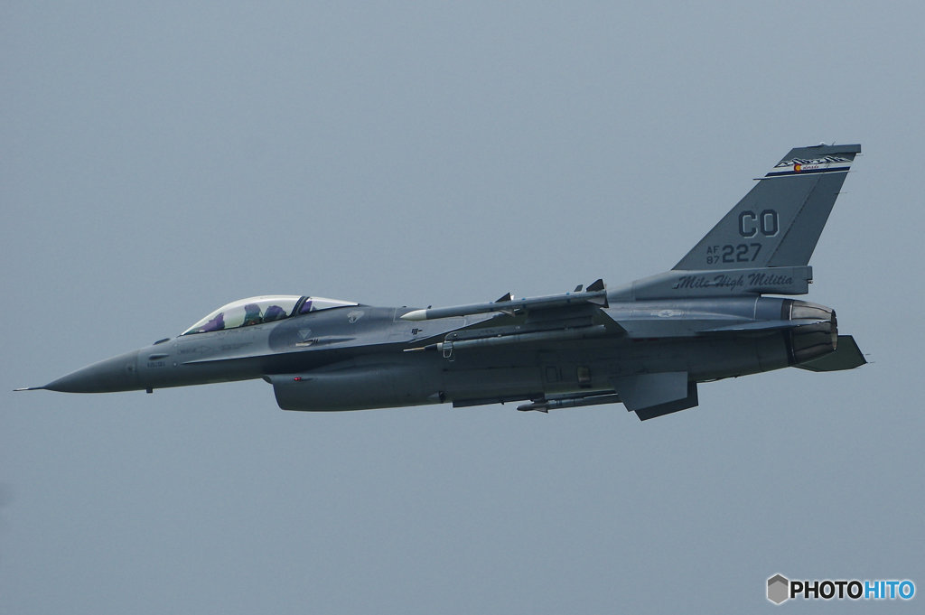 F-16