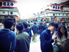 仲見世