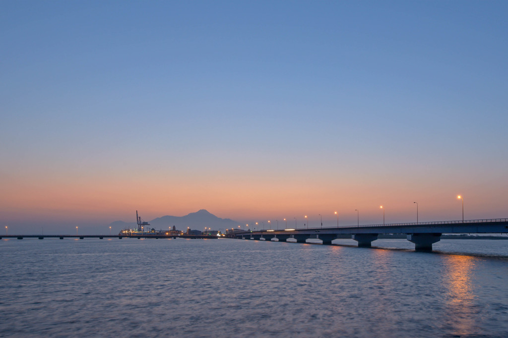 雲仙普賢岳の夕暮れ　４完