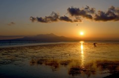 台風一過の夕陽です　１