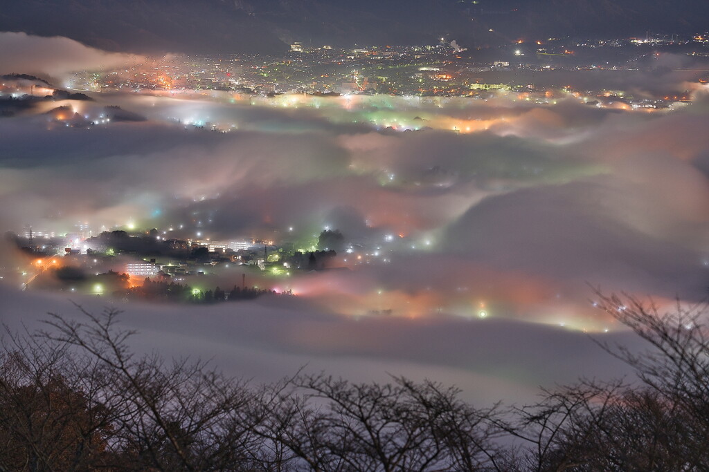 賑やかな夜