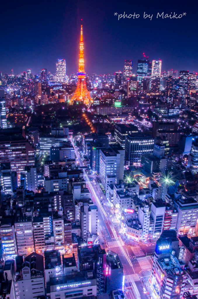 東京の夜