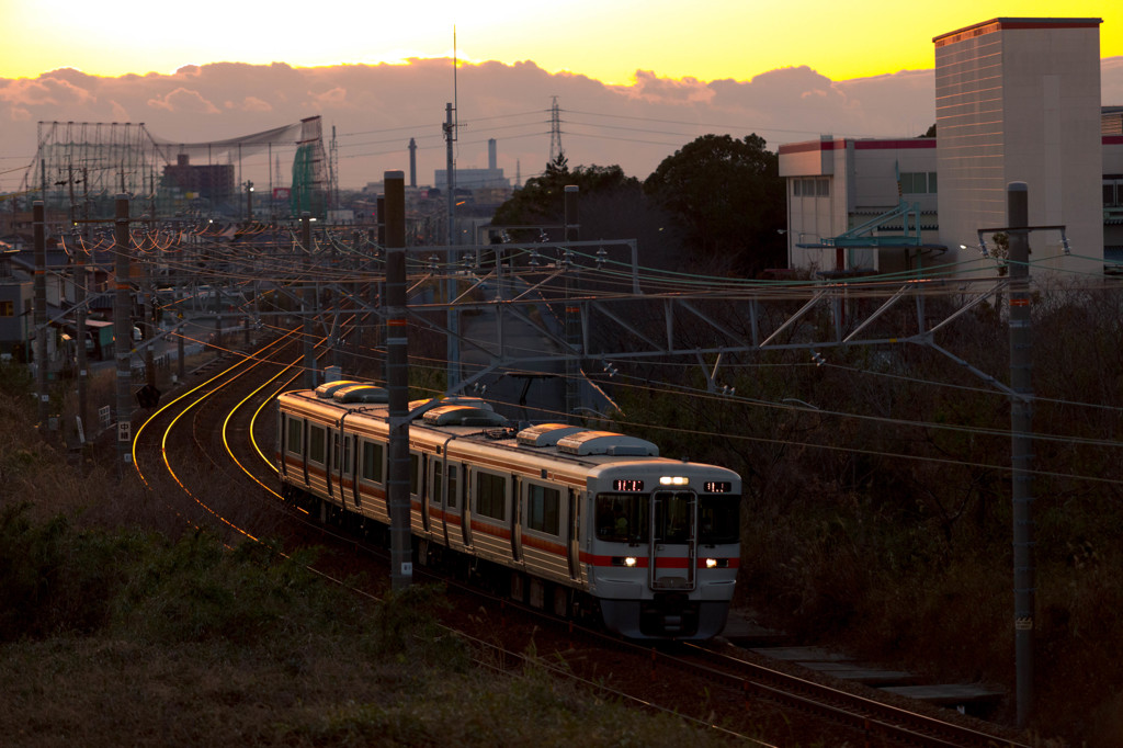 SUNDAY TRAIN