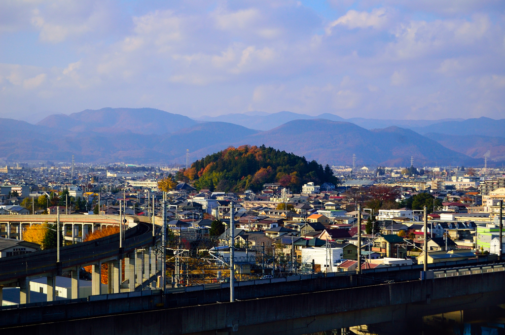小山