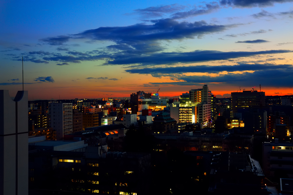 調布駅前