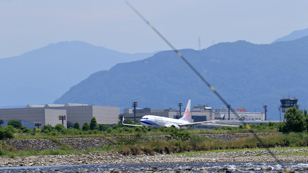 富山きときと空港