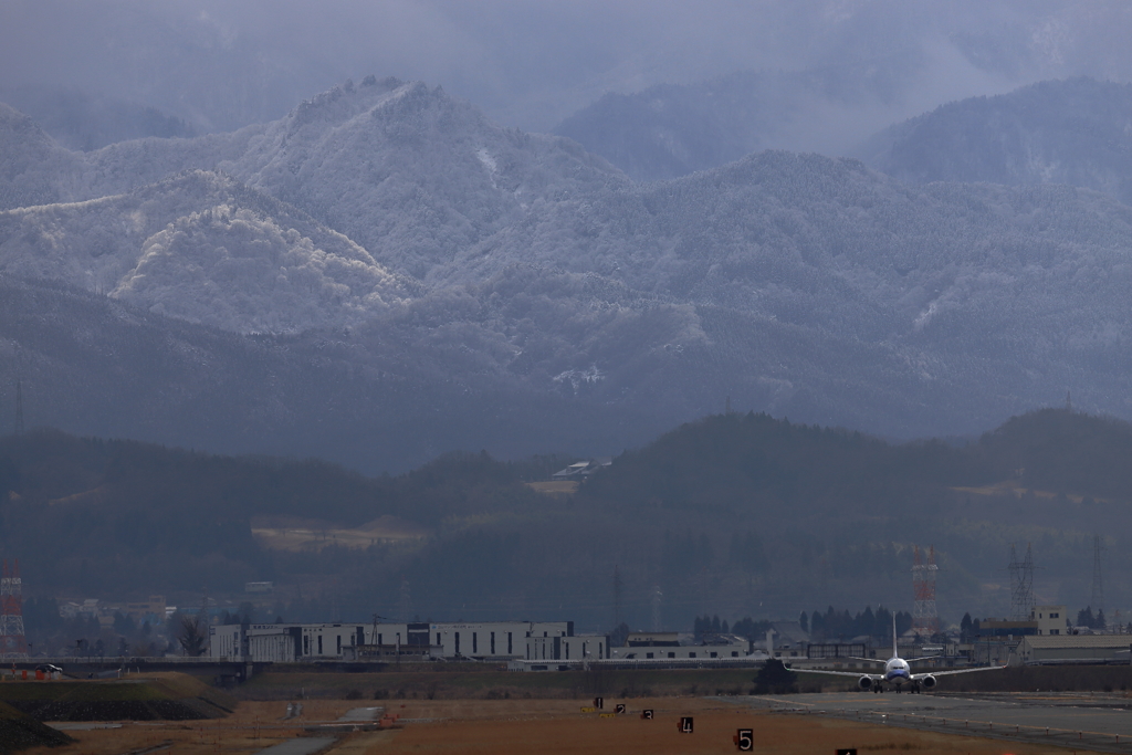 飛行機のある風景　４