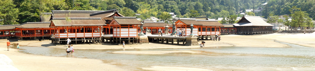広島県　宮島　厳島神社
