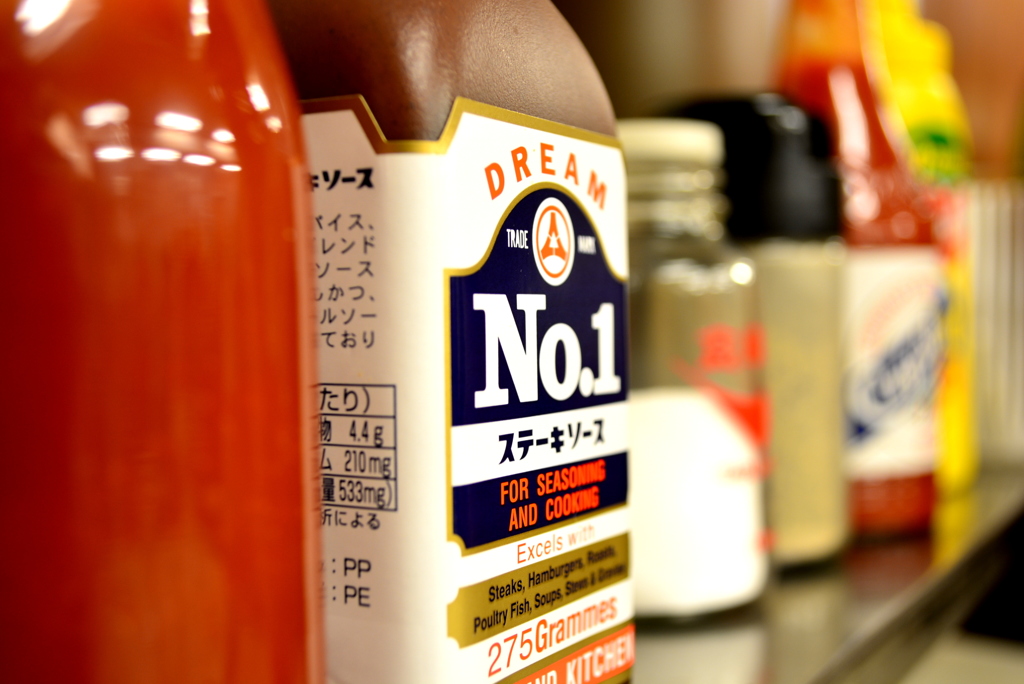 沖縄　なんとも言えない味のソース