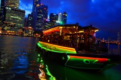 シンガポールの夜景へ