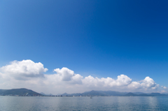 夏の高松の空