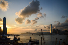 香港４