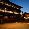 湯屋へ