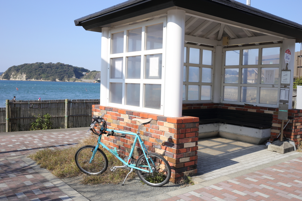 潮風 Bus Stop