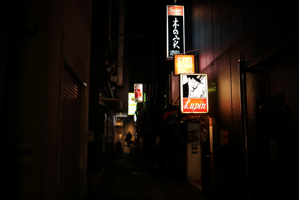 路地裏哀愁