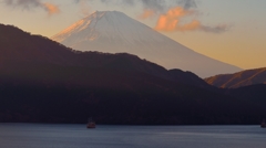 海賊船と富士