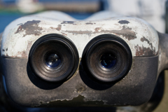 覗く側から覗かれて