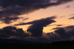 日没後の空と雲