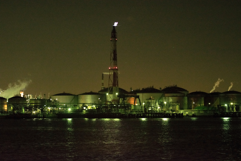扇島から見る浮島工業地帯　その２