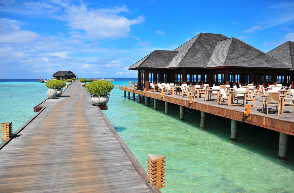 SUNSET RESTAURANT 2