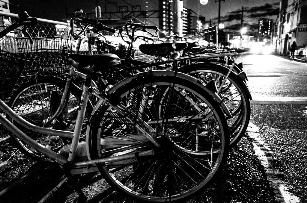 ONOMICHI 駅裏の自転車置き場