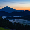 富士山と雲海と朝日