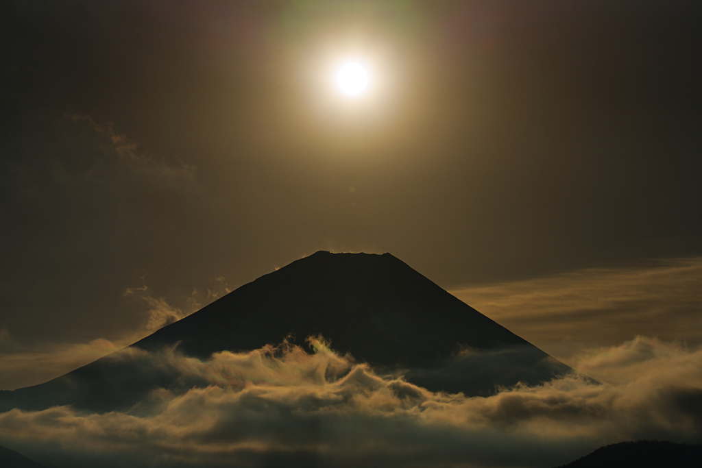 富士の頭上