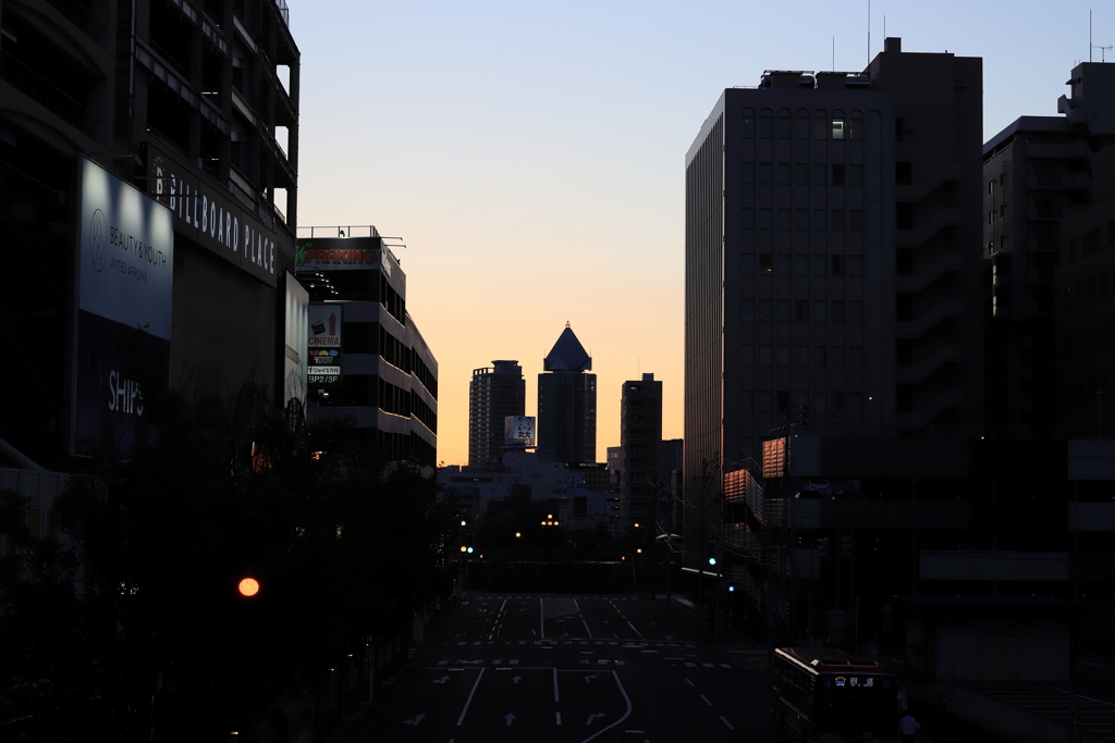 夕暮れの街並み